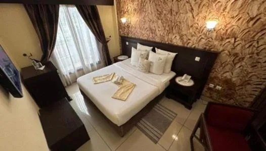 Hotel Vallée Des Princes, Hotel in Douala