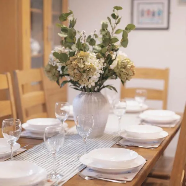 The Shippon Barn - A delightful haven for families, hotel in Wirral