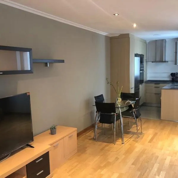 Golfiños, hotel in Carballino