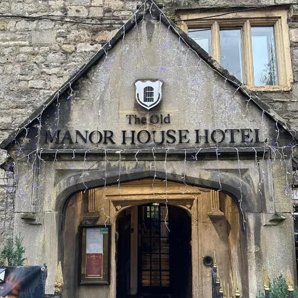 The Old Manor House Hotel, hotel di Keynsham