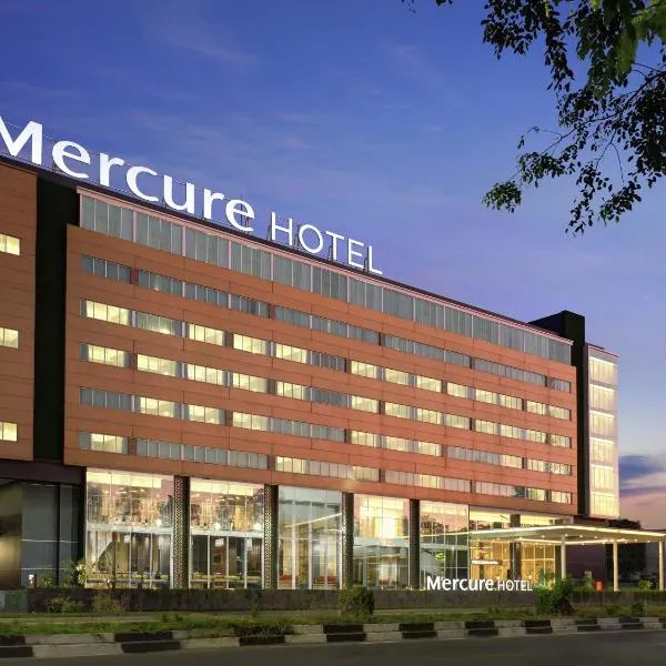Mercure Makassar Nexa Pettarani, hotel in Makassar