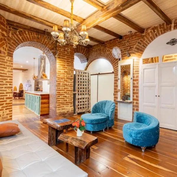 Old Town Quito Suites, Heritage Hotel, Historic center, hotel in Quito