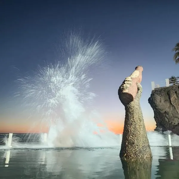 Cadejo Brewing Company El Sunzal, hotel v destinaci Tamanique