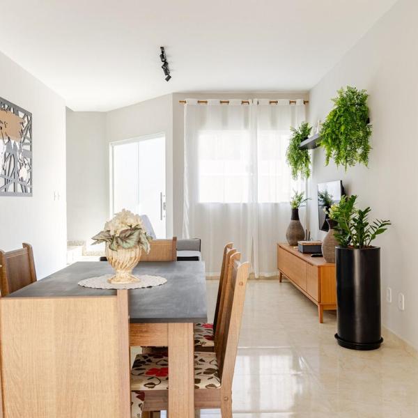 Casa espaçosa com quintal perto da lagoa - Foto 4