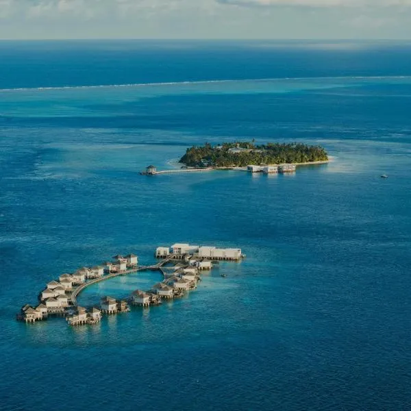 Raffles Maldives Meradhoo, hotel in Gaafu Alifu Atoll