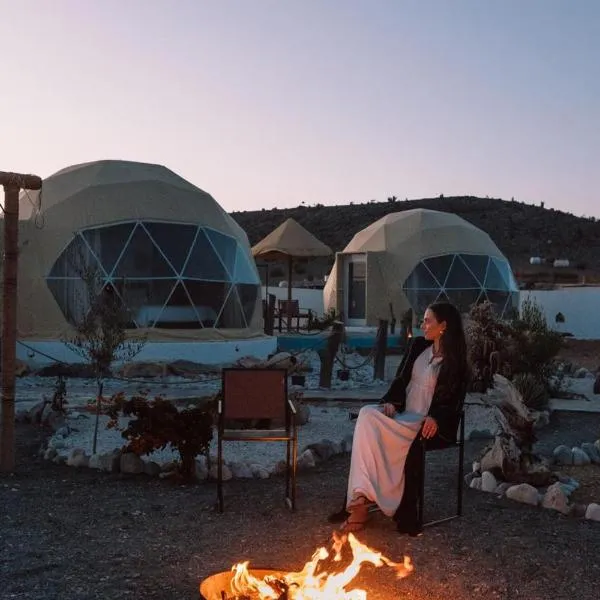 Jabal shams domes, hôtel à Sa‘ab Banī Khamīs