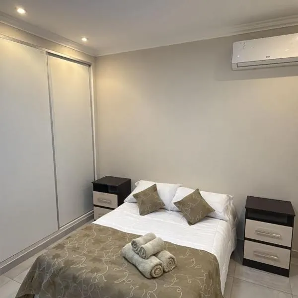 Apart H&L CON BALCON Y PARRILLA, hotel in Corrientes