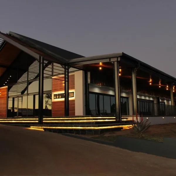 Imvomvo Country Lodge and Conference Center, hotel en Mount Ayliff