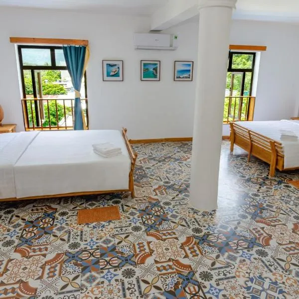 Hotel De Condor, hotel en Con Dao