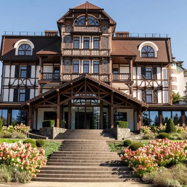 Crona SPA Karpaty, khách sạn ở Skhidnitsa