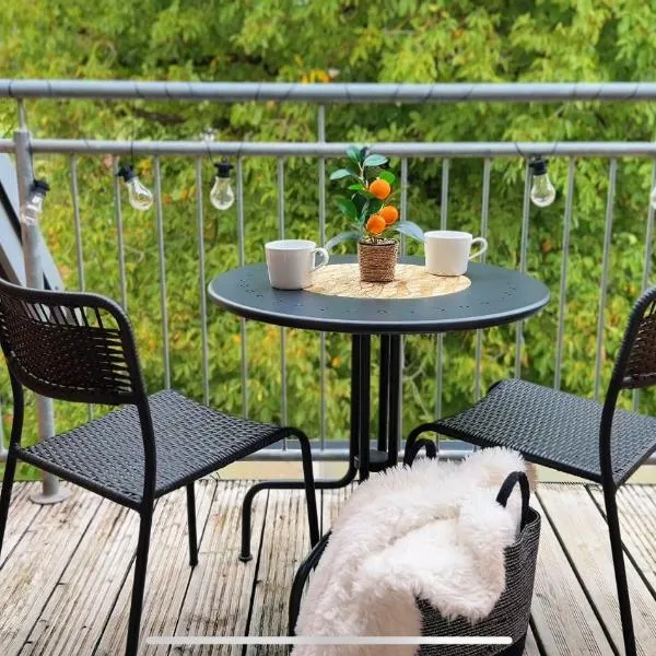 Mc Home Self Check-In Loftartiges und großes Apartment mitten im Grünen mit Balkon DG06, in Dobl bei Graz, готель у місті Dietersdorf