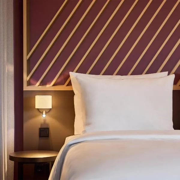 B&B HOTEL Zwickau, hotel di Zwickau