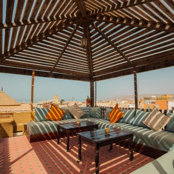 Surfer's Heimat Hostel, hotel di Tamraght Ouzdar