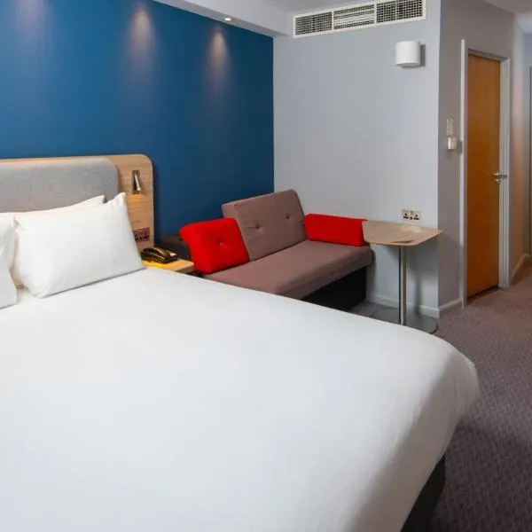 Holiday Inn Express Burton Upon Trent by IHG, viešbutis mieste Bertonas prie Trento