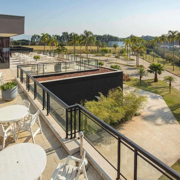 ibis Styles Taubate、タウバテのホテル