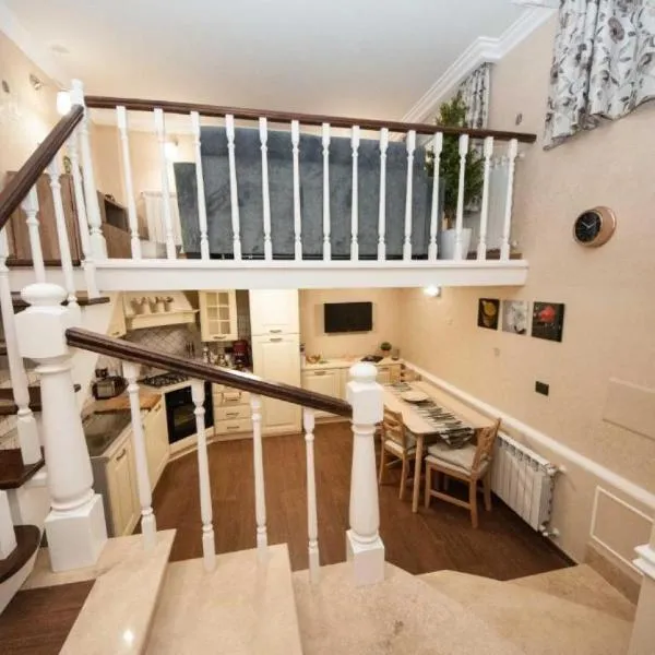 My House، فندق في أنزيو