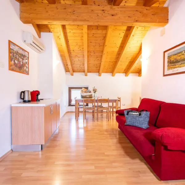 Agriturismo Al Tralcio, hotel v destinaci Valeggio sul Mincio