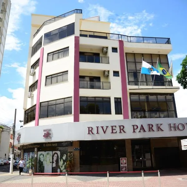 River Park Hotel, hotel v destinaci Resende