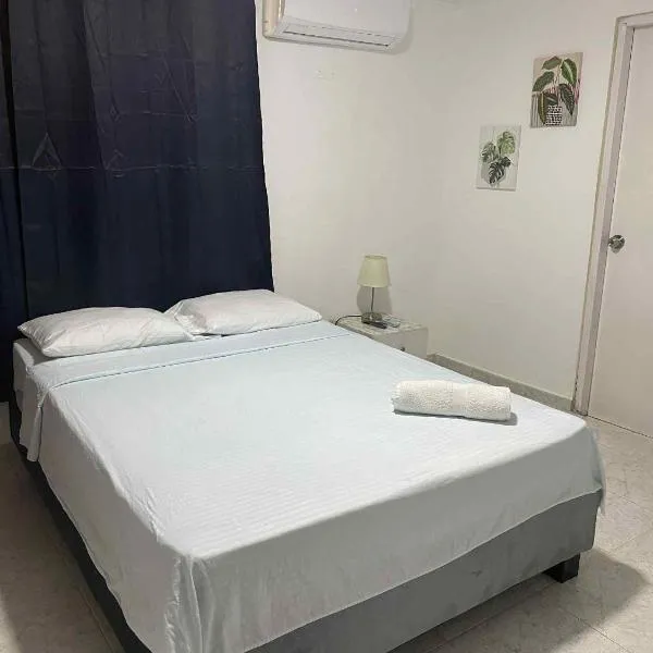 Habitación Cerca al Aeropuerto # 4 – hotel w mieście Cartagena de Indias
