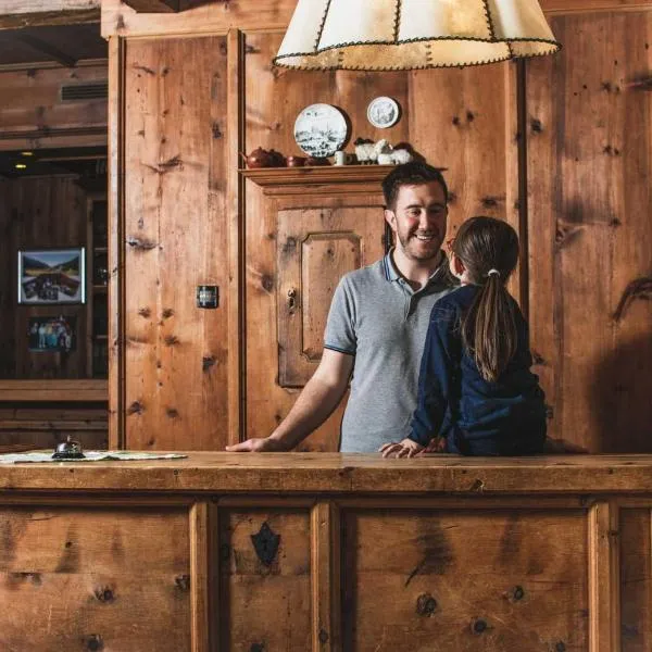 Hotel Marko, hotel em Oetz