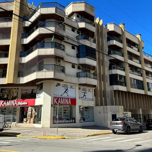 Apartamento Verão no centro de Itapema