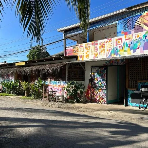 Soul Rebel Hostel、プエルト・ビエホのホテル