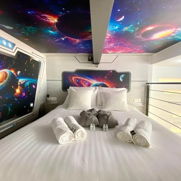 Espace-Jacuzzi-Cinema-Nintendo switch, hotell i Roubaix