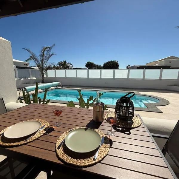 New Villa in Playa Blanca, Lanzarote -Adults Only-, hótel í Playa Blanca