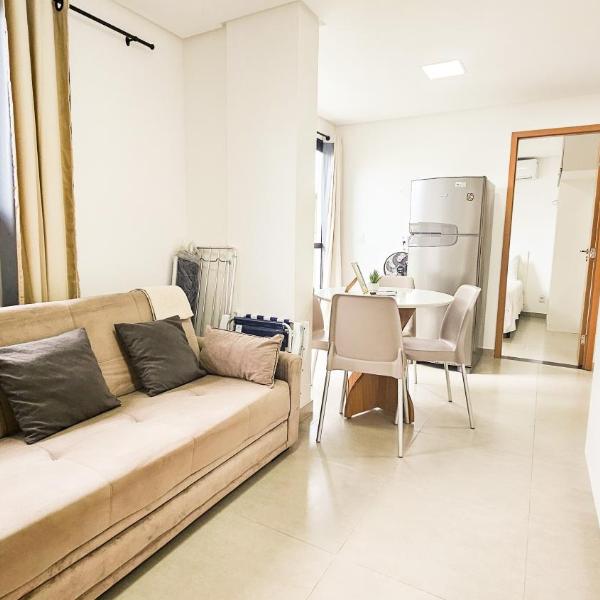 2Q com suite, quarto casal, 2WC e varandinha do lado do mar - Maraca Beach II apê 212 by Romina Laura - Foto 2