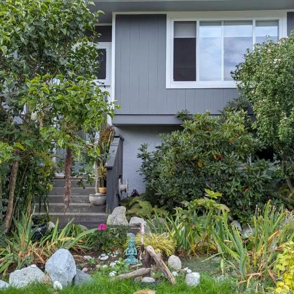 Comox Valley Guest House, hotel en Comox