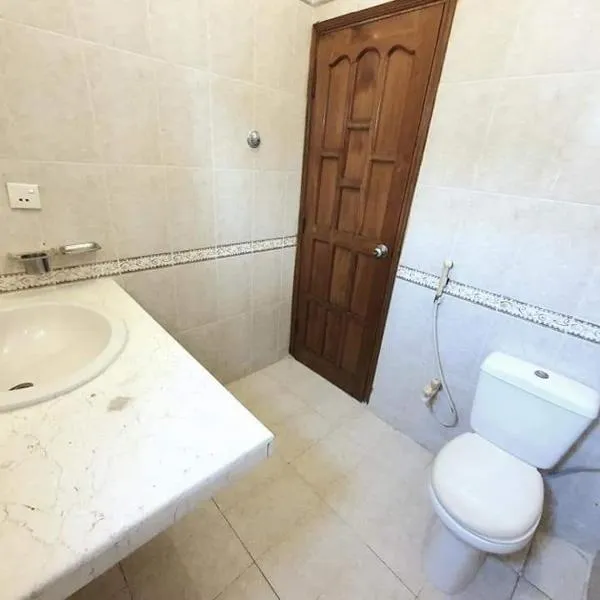 Guest House By Imperial DHA, khách sạn ở Karachi
