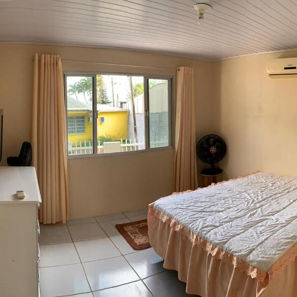 Casa com 3 Quartos a 140m da Praia de Calheiros - Foto 5