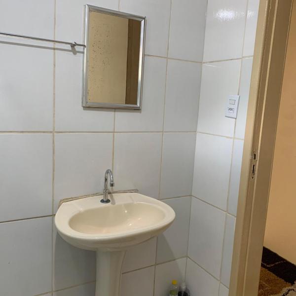 Casa com 3 Quartos a 140m da Praia de Calheiros - Foto 3
