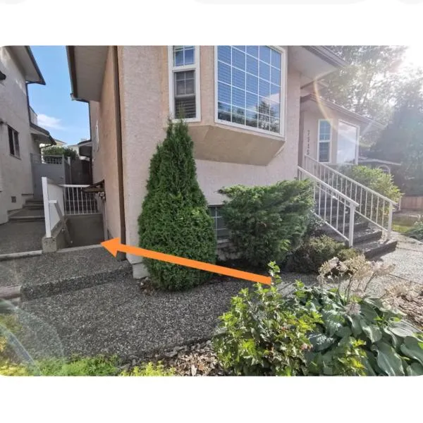 Lovely suite, hotel em Burnaby