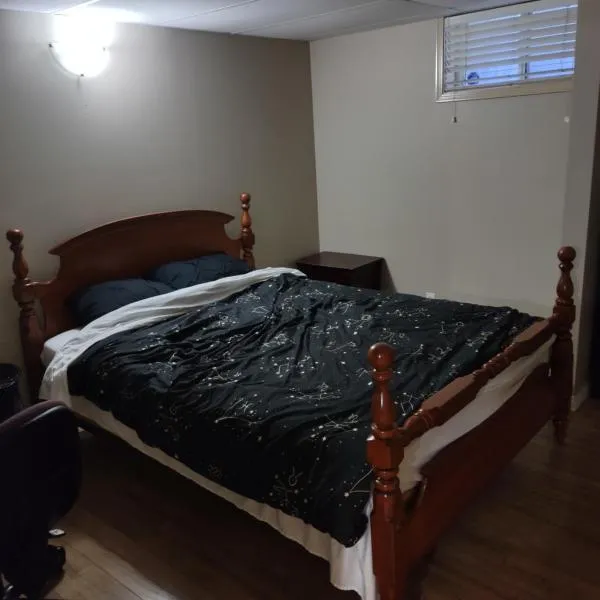 A Place to Call Home, hotel in Edmonton