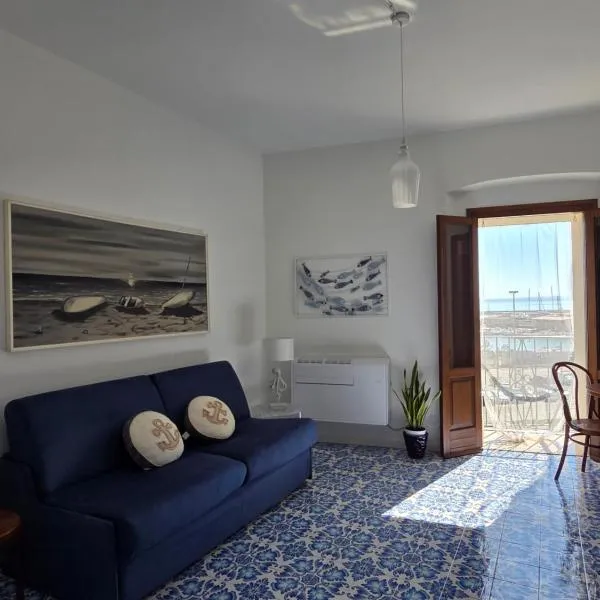 Camera con Vista, hotel in Termoli