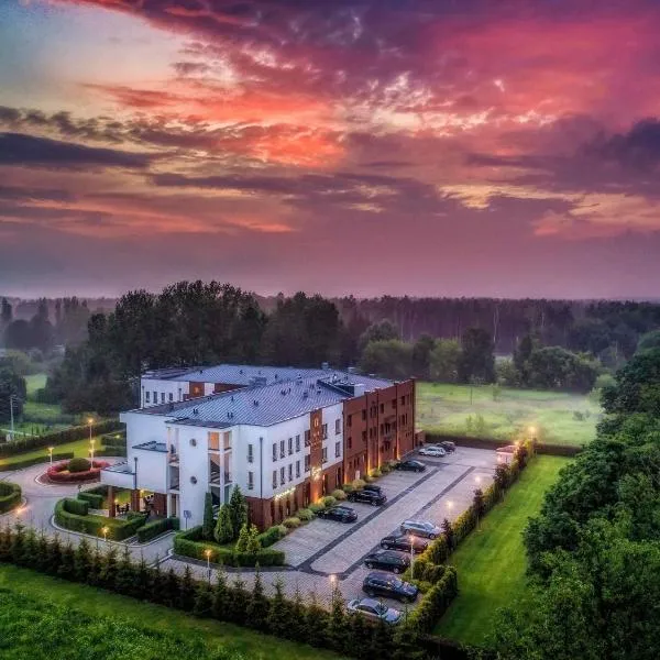 Mercure Wiazowna Brant, hotel in Wiązowna