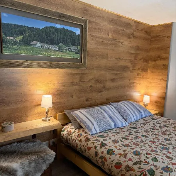 Casetta vista montagne - a 5 minuti dal centro，位于福尔加里亚的酒店