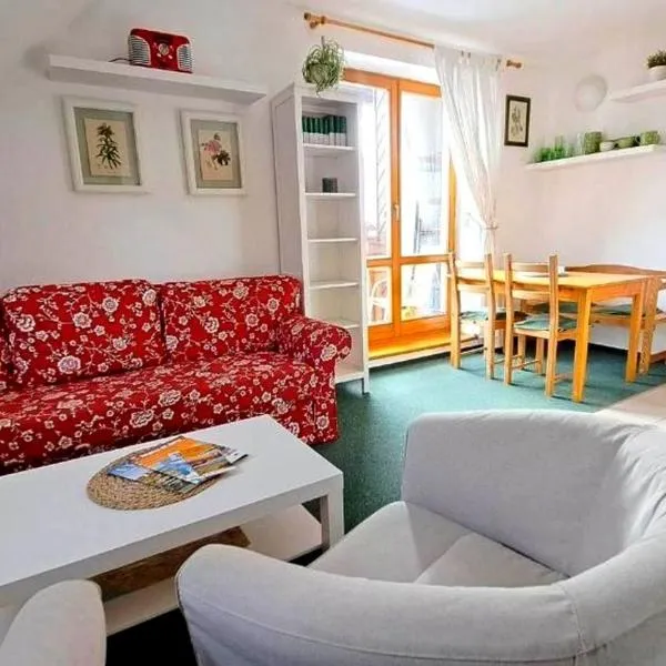 Apartmán 6 u sjezdovek, hotel di Rokytnice nad Jizerou