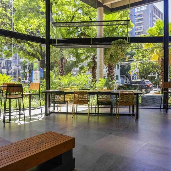 Porto Alegre में, होटल ibis Styles Porto Alegre Moinhos de Vento
