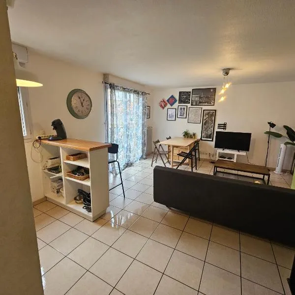 Amazing Cocoon, hotel in Bussy-Saint-Georges