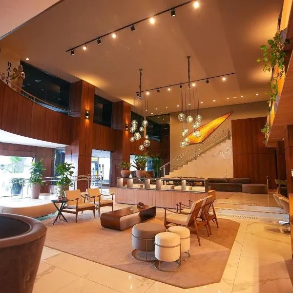 Grand Mercure Curitiba Rayon, hotel in Curitiba