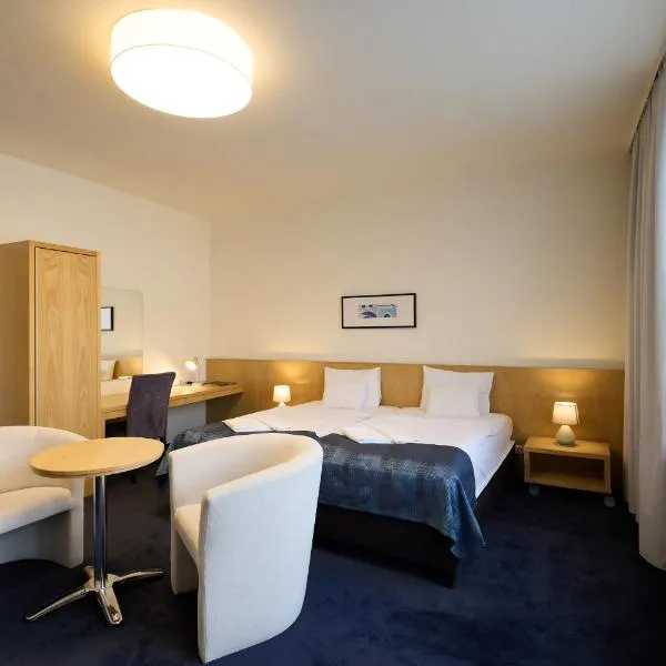 Hotel Laterum, hotel in Pécs
