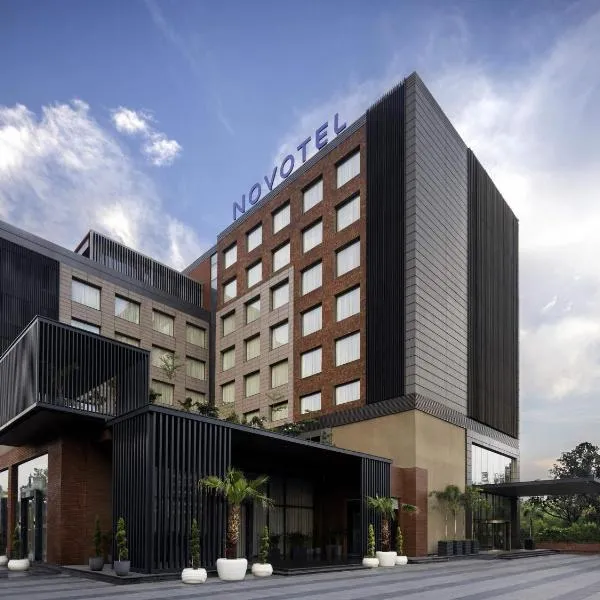 Novotel Chandigarh Tribune Chowk, hotel in Chandīgarh