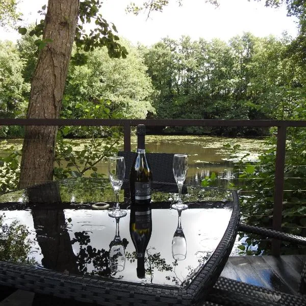 Warrenwood Country Park, hotel in Polegate