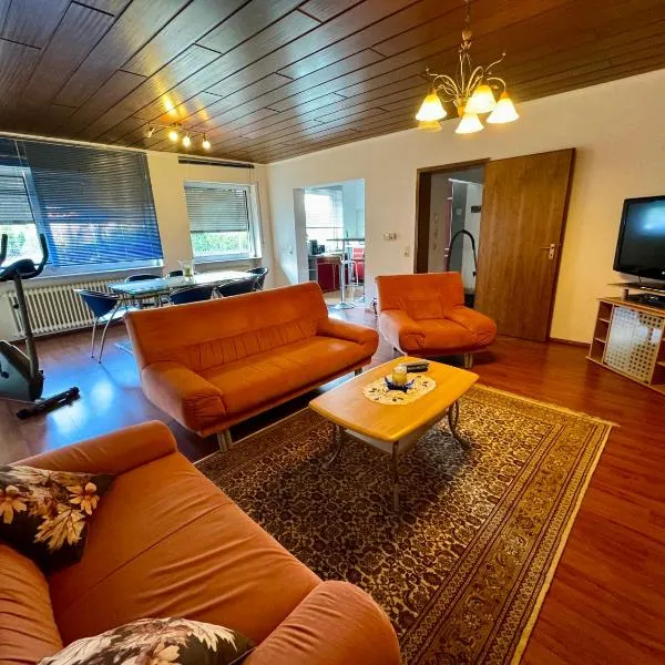Ferienwohnung am Rauenhübel, hotel v destinaci Völklingen