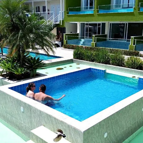 SR Beach Vilas, hotel in Caraguatatuba