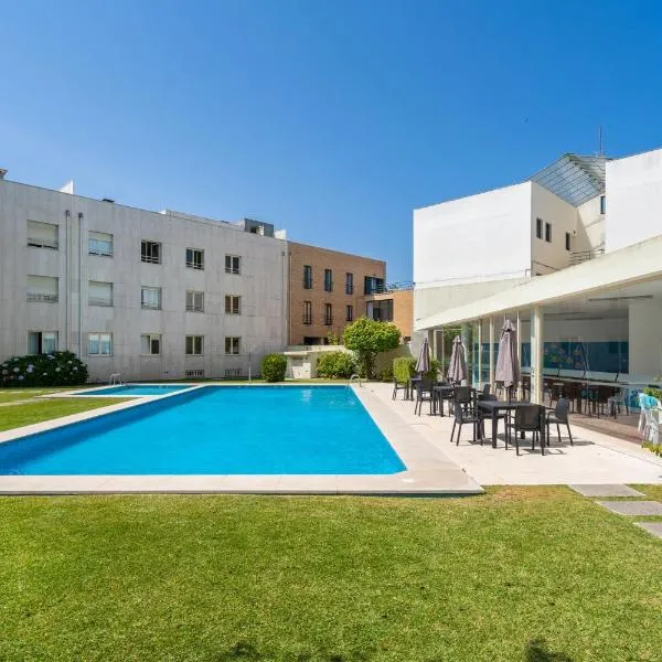 The Sun and Sea Apartment by Minho's Guest, hotel in Fão