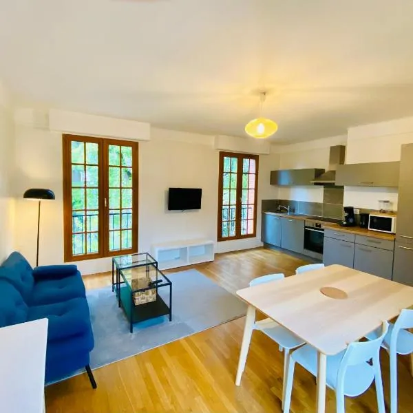 Gîte de la SANGE, hotel in Sully-sur-Loire