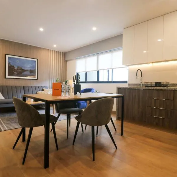 Picturesque 2BR in Miraflores، فندق في ليما